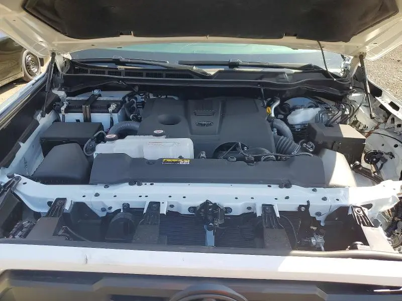 2026 TUNDRA 4WD V6 CREW CAB 3.4L LIMITED
