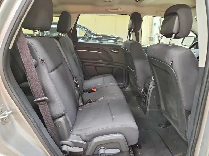2010 DODGE JOURNEY SXT  