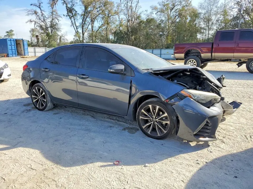 2018 TOYOTA COROLLA SE  