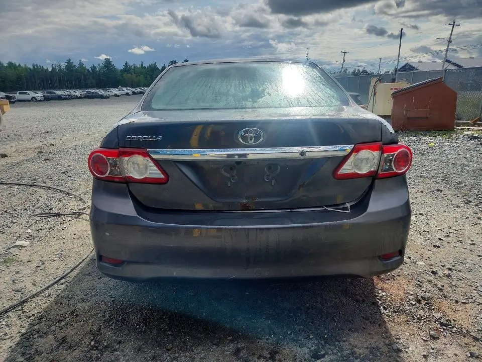 2011 TOYOTA COROLLA BASE  