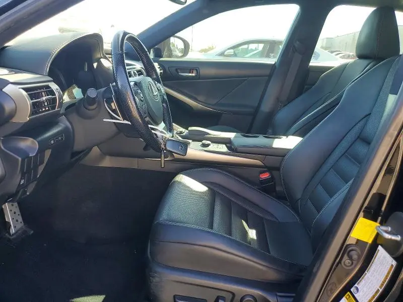 2016 LEXUS IS 300  