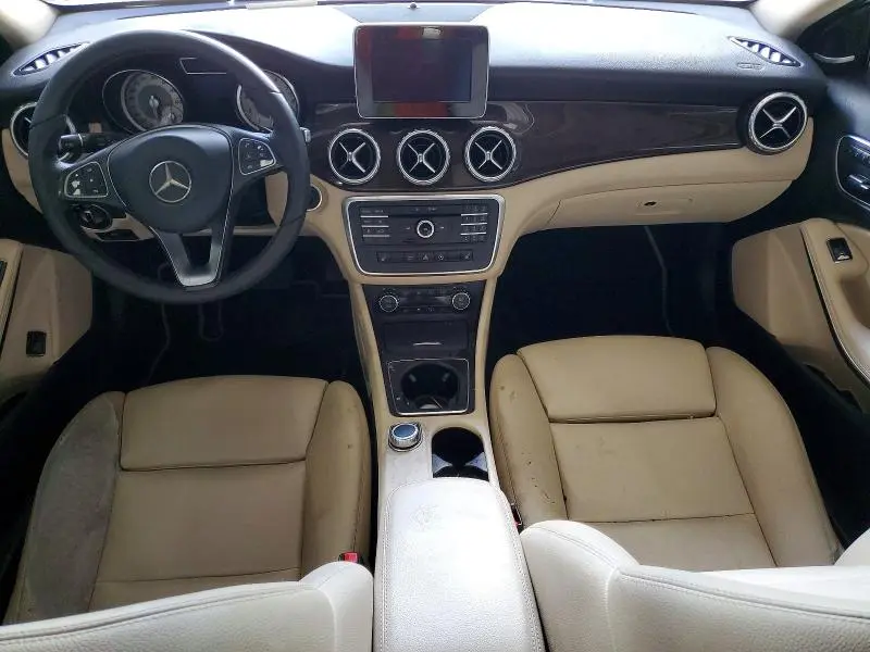 2017 MERCEDES-BENZ GLA 250  