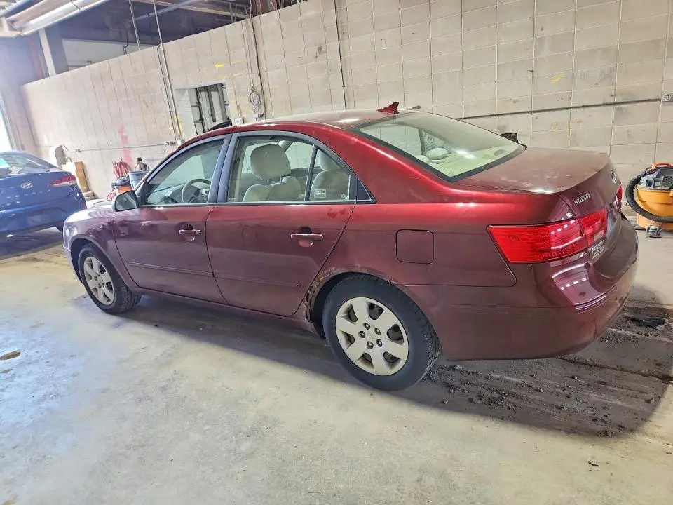 2010 HYUNDAI SONATA GLS  