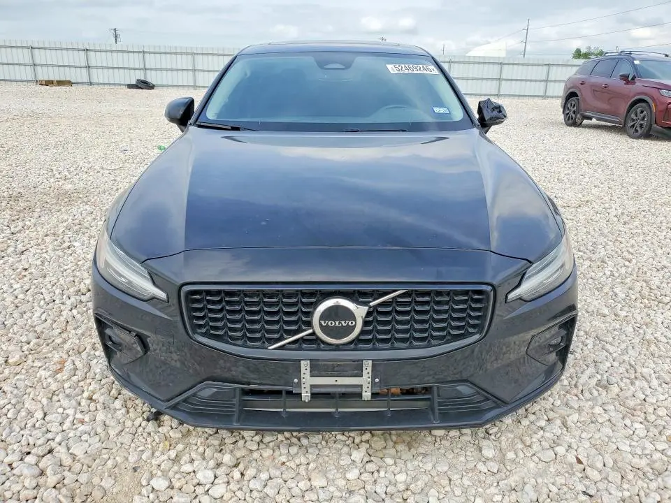 2024 VOLVO S60 CORE  