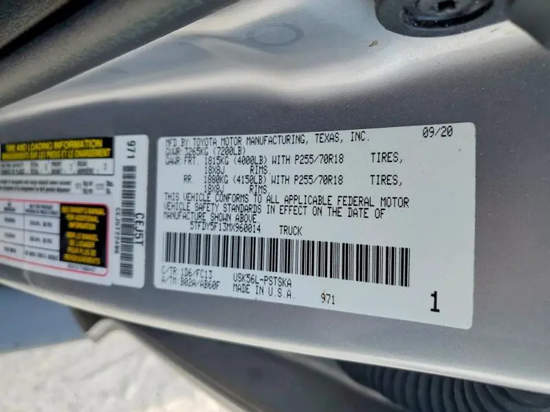 2021 TOYOTA TUNDRA SR5  