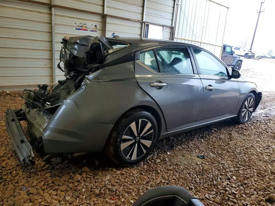 2021 NISSAN ALTIMA 2.5 SV  