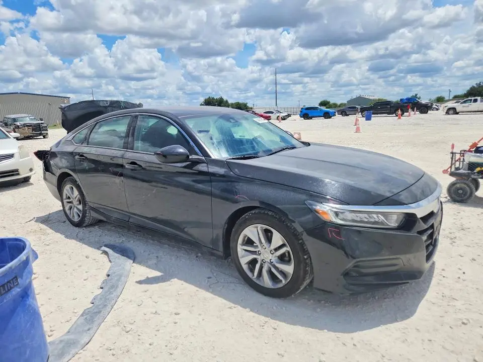 2020 HONDA ACCORD LX  