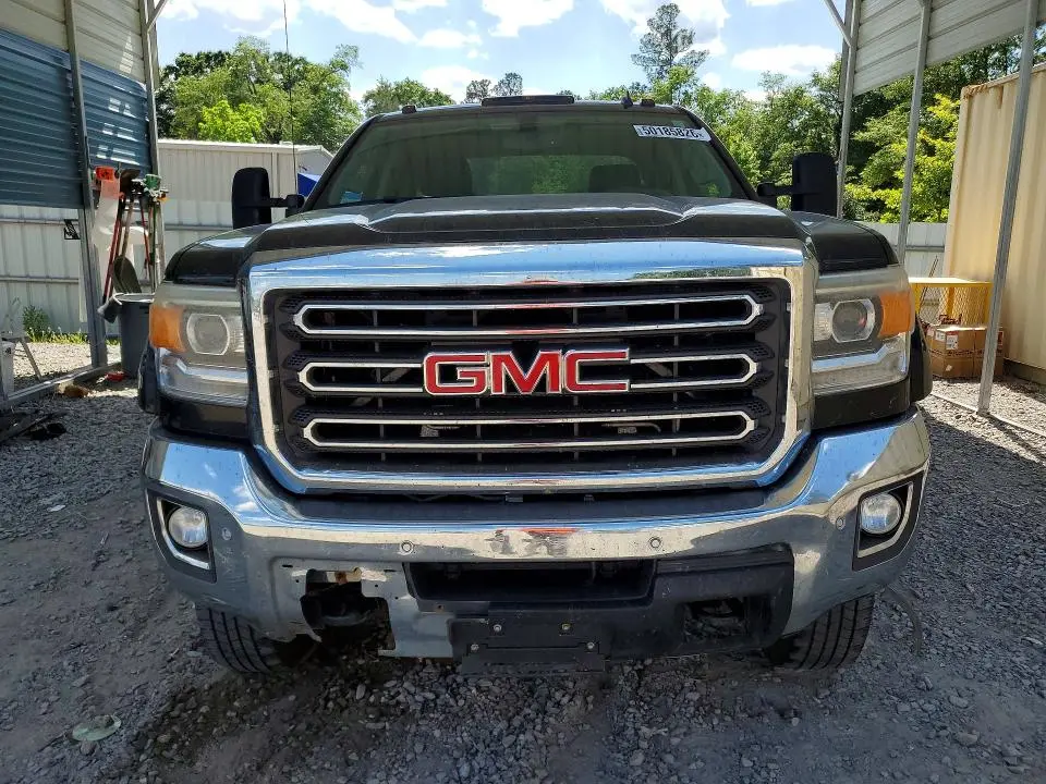 2015 GMC SIERRA K2500 SLT  