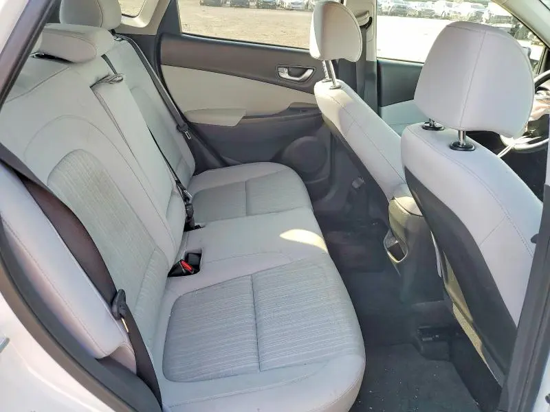 2023 HYUNDAI KONA   