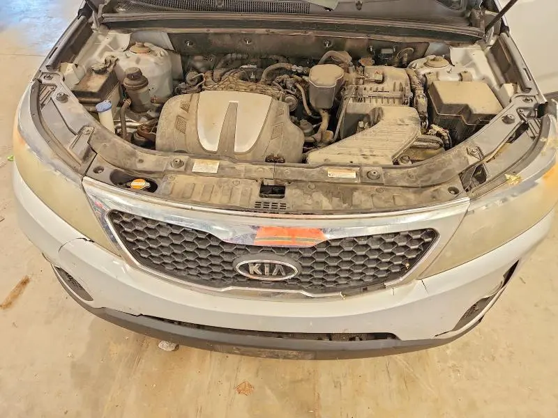 2011 KIA SORENTO EX  