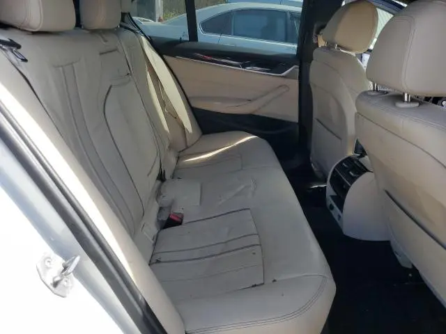 2017 BMW 540 XI  