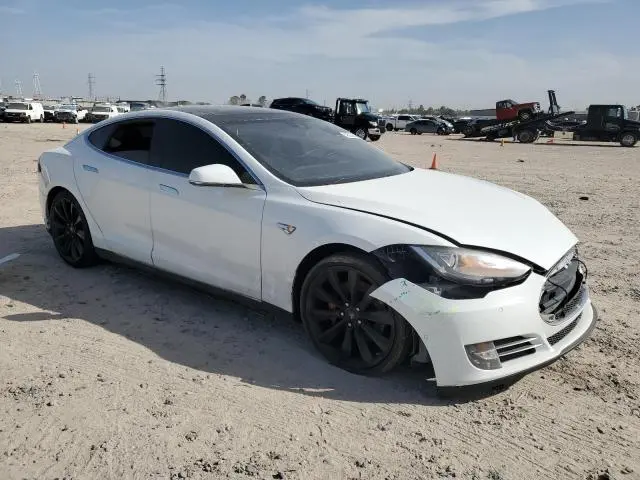 2015 TESLA MODEL S