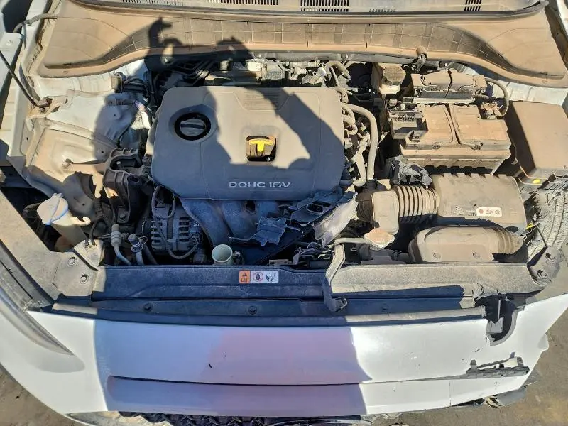 2020 HYUNDAI KONA SE  