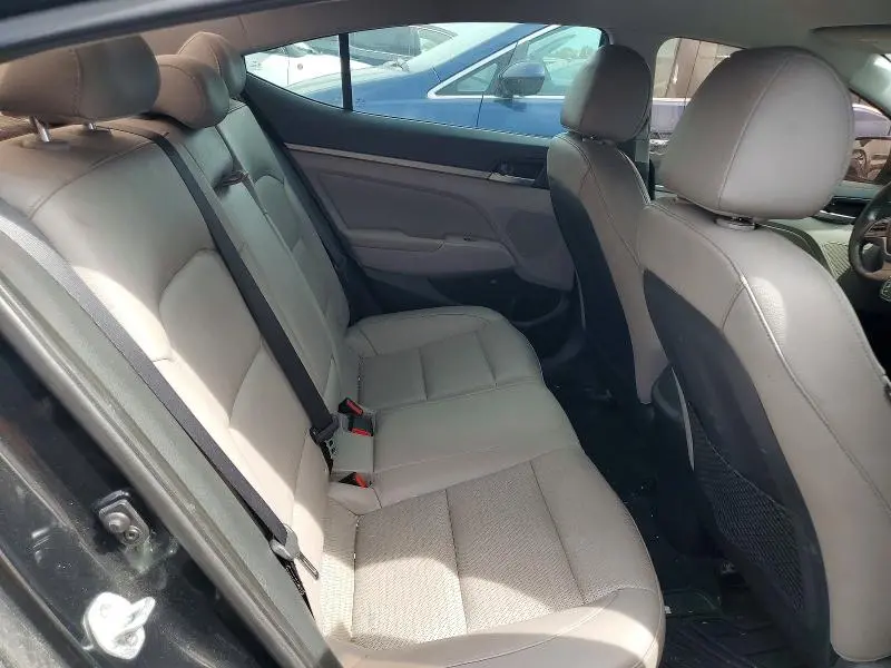 2017 HYUNDAI ELANTRA LIMITED  