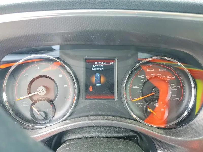 2013 DODGE CHARGER SXT  