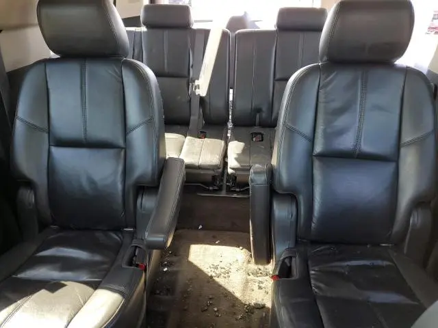 2011 CHEVROLET SUBURBAN K1500 LT