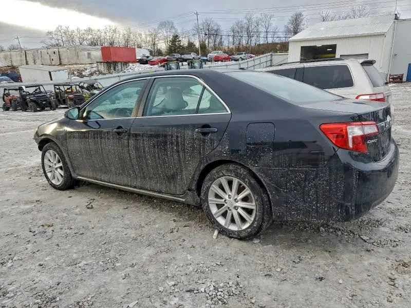 2013 TOYOTA CAMRY HYBRID  