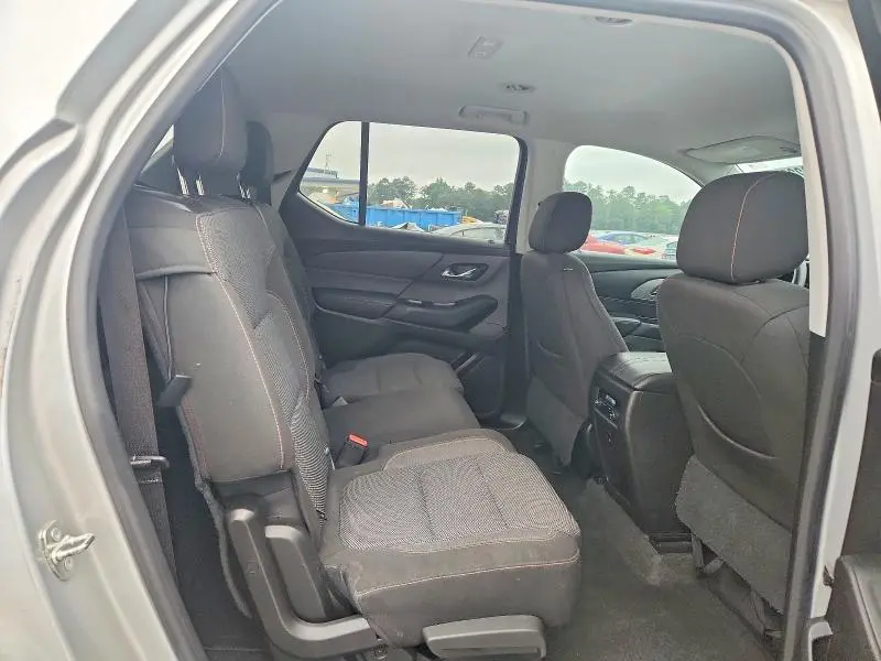 2018 CHEVROLET TRAVERSE LS  