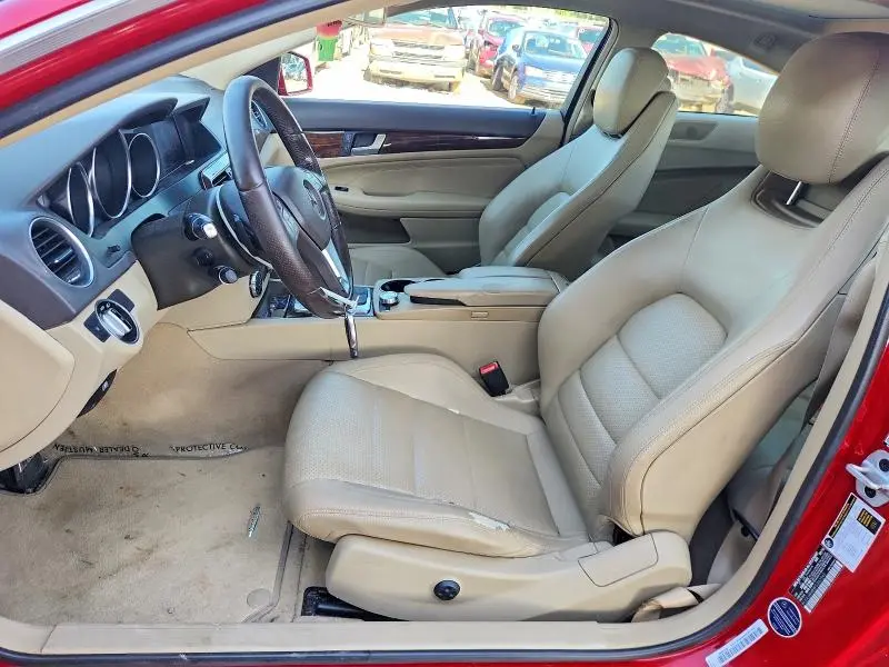 2015 MERCEDES-BENZ C 250  