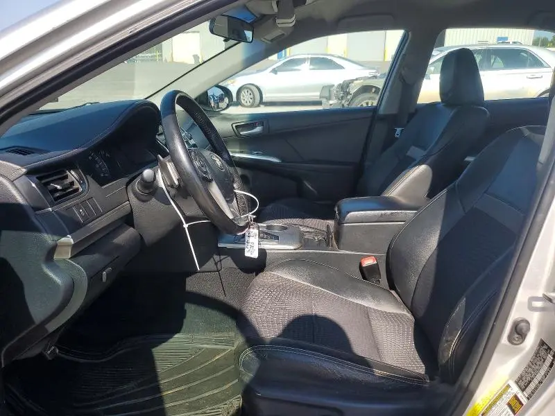 2012 TOYOTA CAMRY SE  