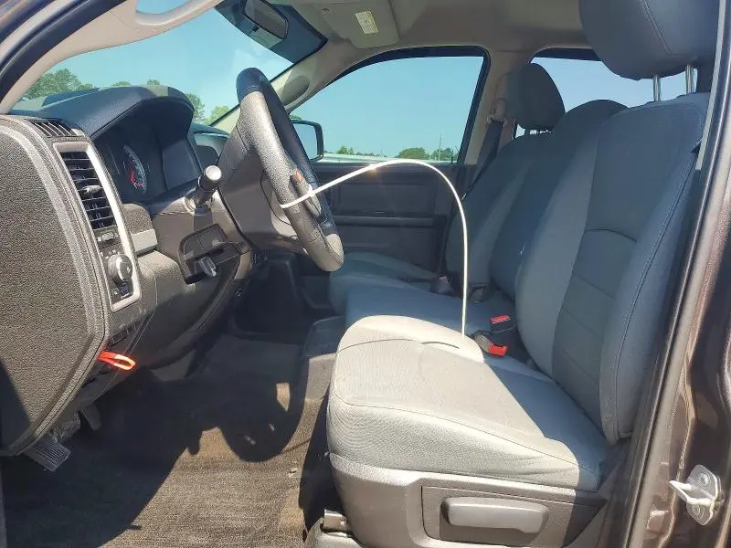 2015 RAM 1500 ST  