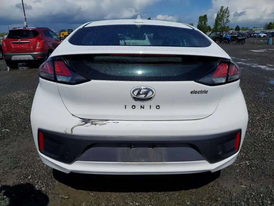 2020 HYUNDAI IONIQ SE  