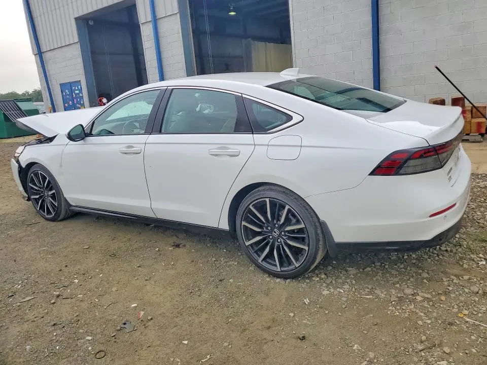 2023 HONDA ACCORD TOURING HYBRID  