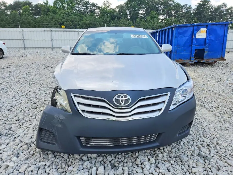 2011 TOYOTA CAMRY LE  