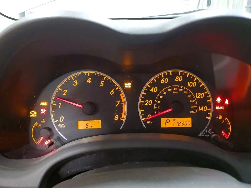 2010 TOYOTA COROLLA LE  