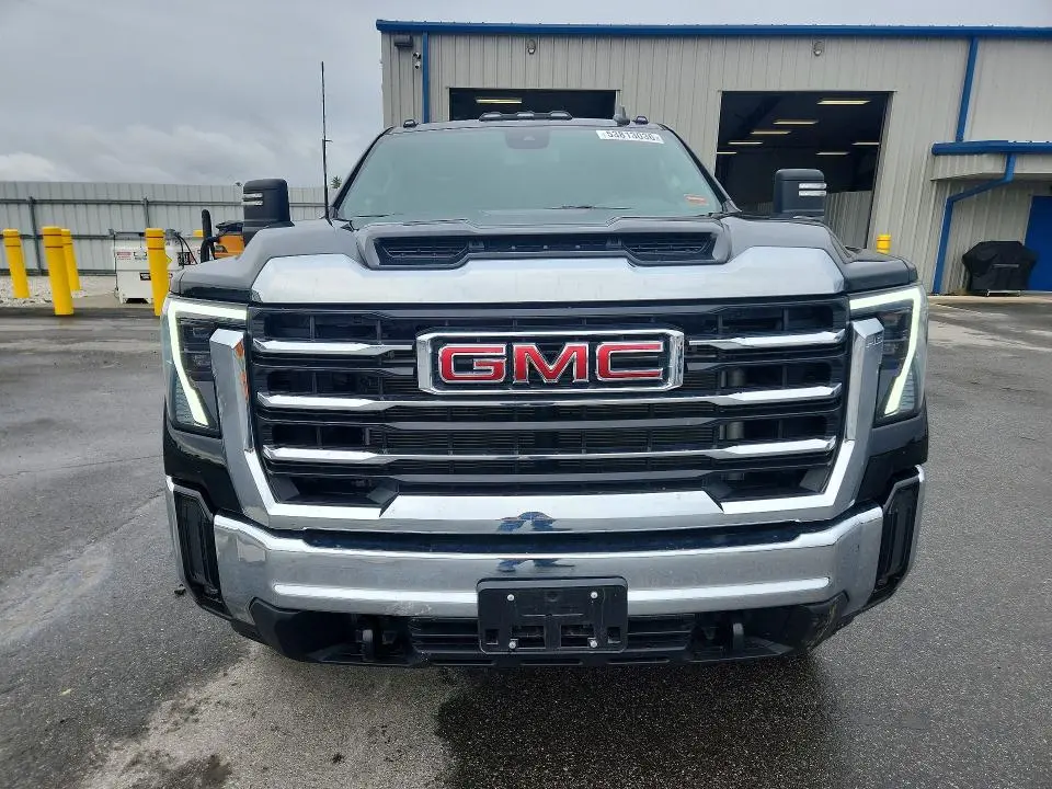 2026 GMC SIERRA K2500 SLE  