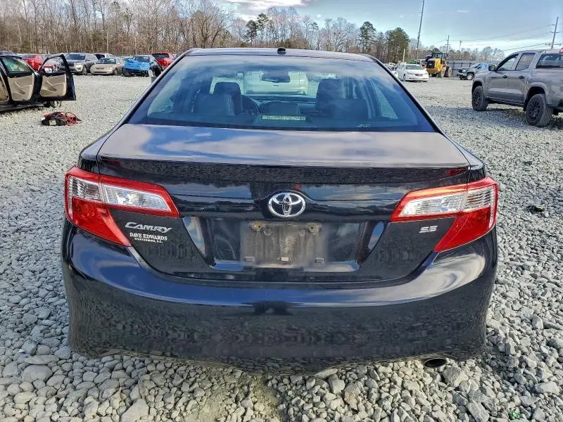 2014 TOYOTA CAMRY L  
