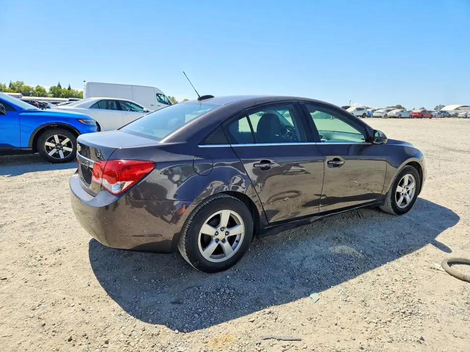2015 CHEVROLET CRUZE LT  