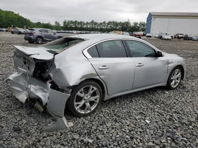 2012 NISSAN MAXIMA S  
