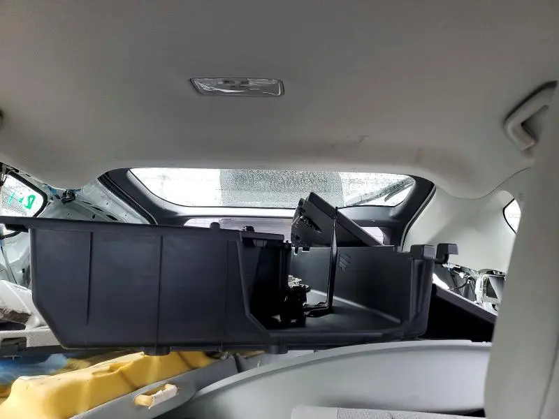 2014 TOYOTA PRIUS THREE  