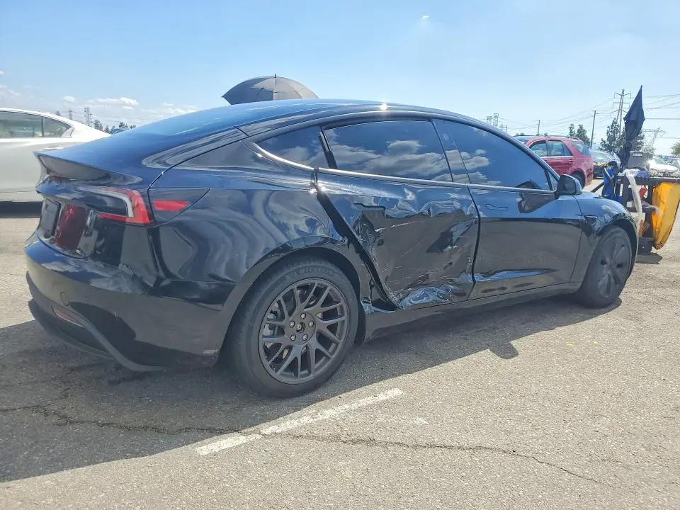 2026 TESLA MODEL 3   