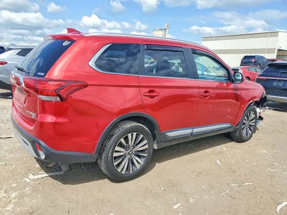 2019 MITSUBISHI OUTLANDER SE  