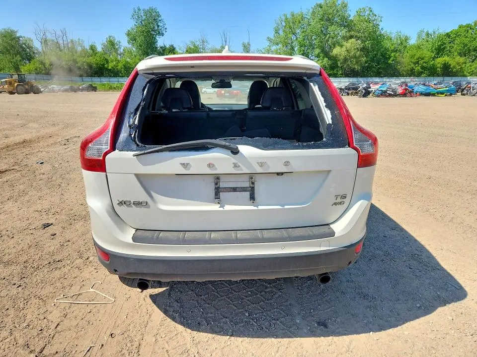 2012 VOLVO XC60 T6  