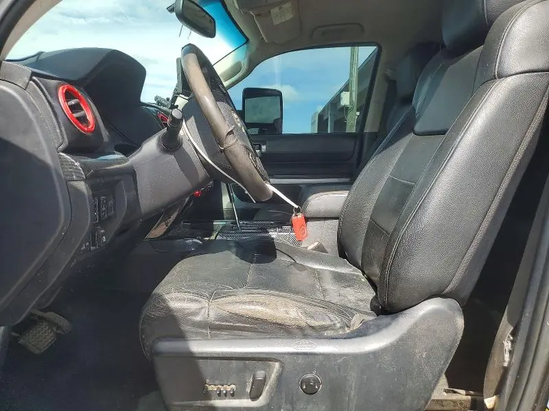 2015 TOYOTA TUNDRA DOUBLE CAB LIMITED  