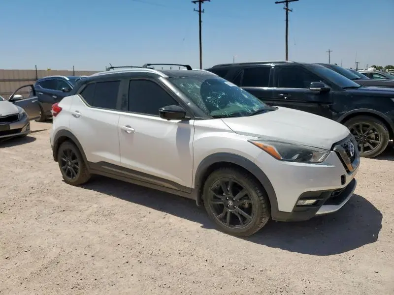 2019 NISSAN KICKS S  