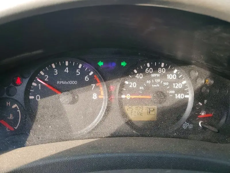 2015 NISSAN FRONTIER S  