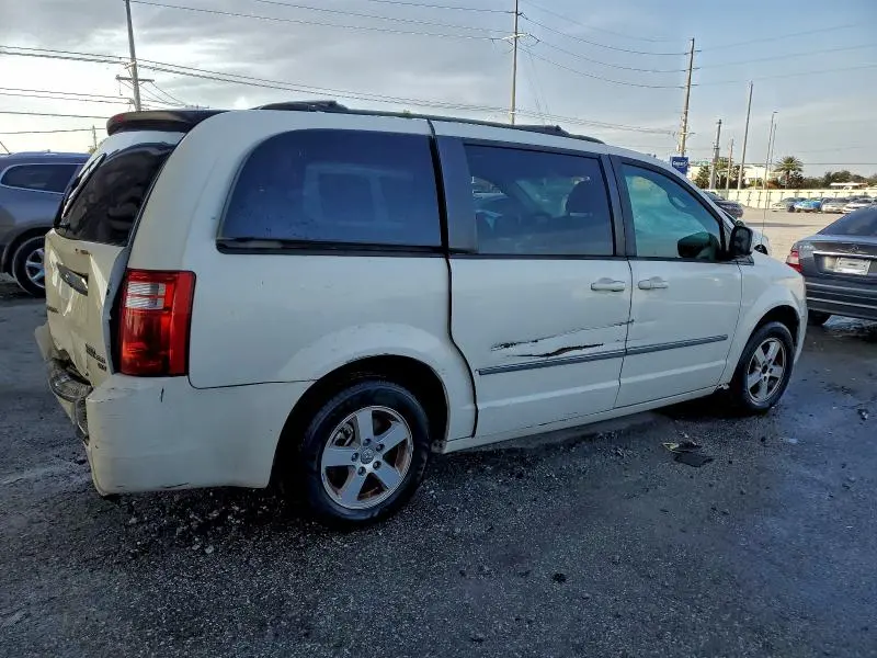 2010 DODGE GRAND CARAVAN SXT  