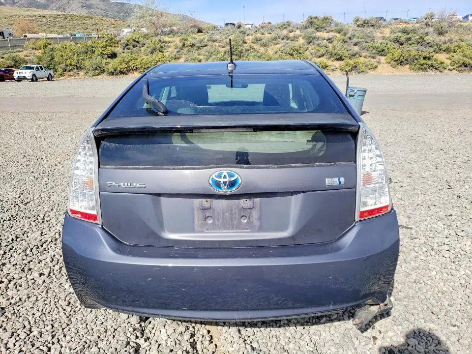 2011 TOYOTA PRIUS TWO  