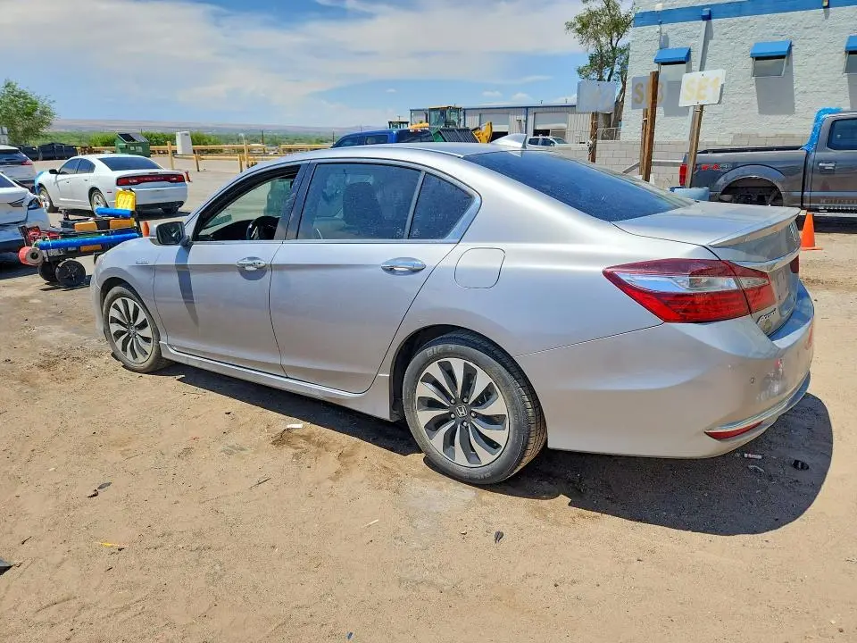 2017 HONDA ACCORD TOURING HYBRID  