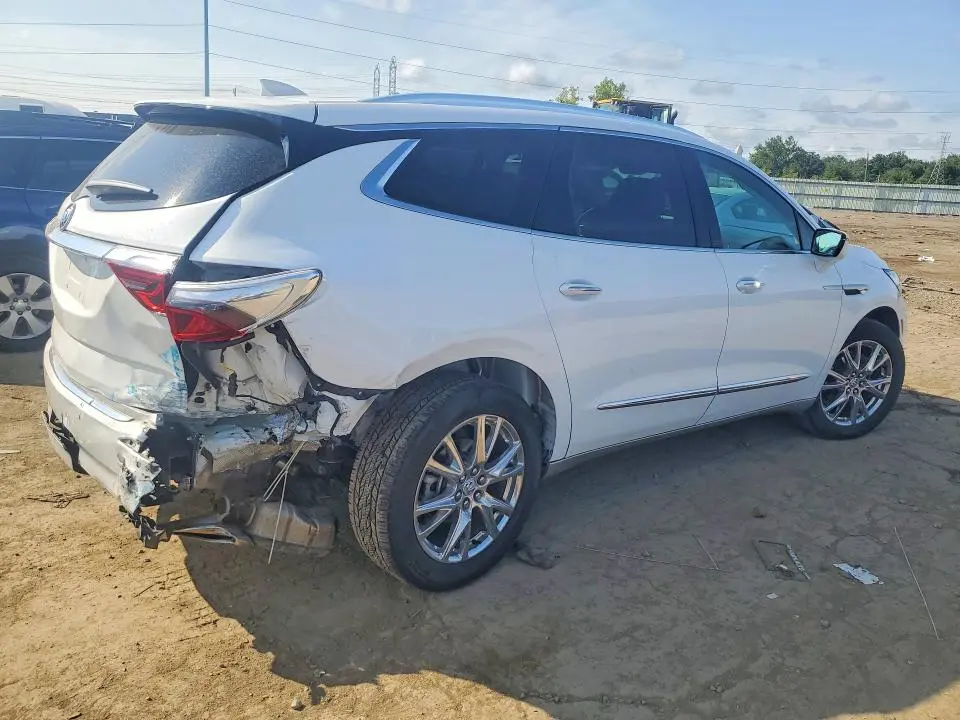 2024 BUICK ENCLAVE ESSENCE  