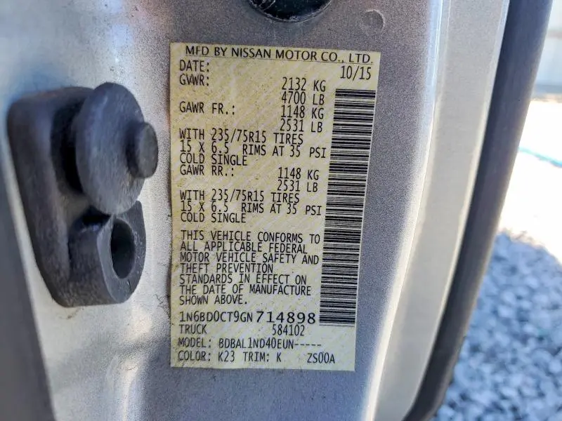 2016 NISSAN FRONTIER S  