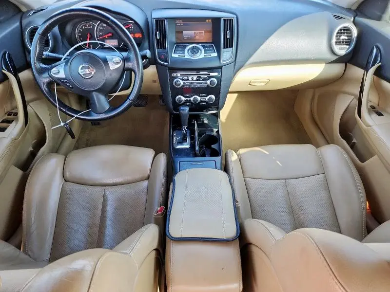 2011 NISSAN MAXIMA S  