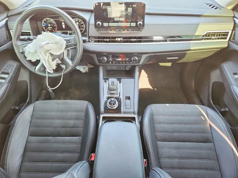 2024 MITSUBISHI OUTLANDER SE  