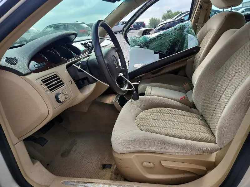 2011 BUICK LUCERNE CX  