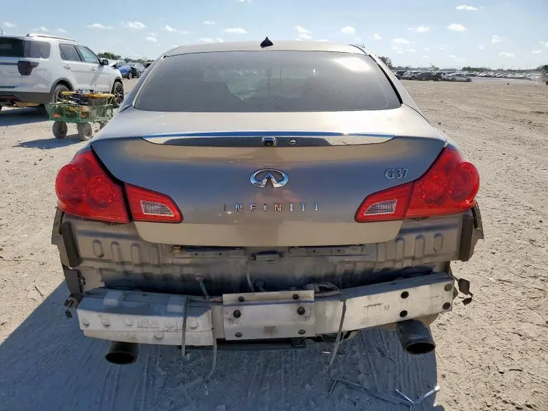 2012 INFINITI G37 BASE  