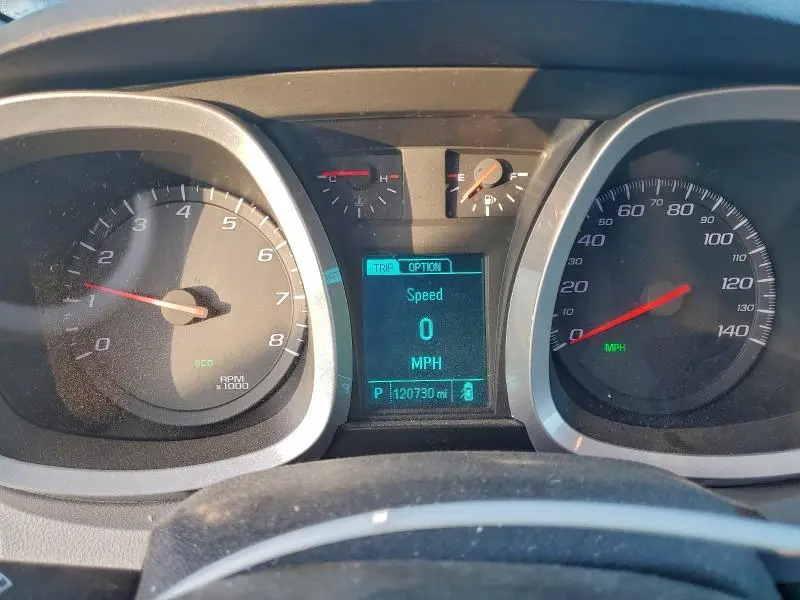 2015 CHEVROLET EQUINOX LT  